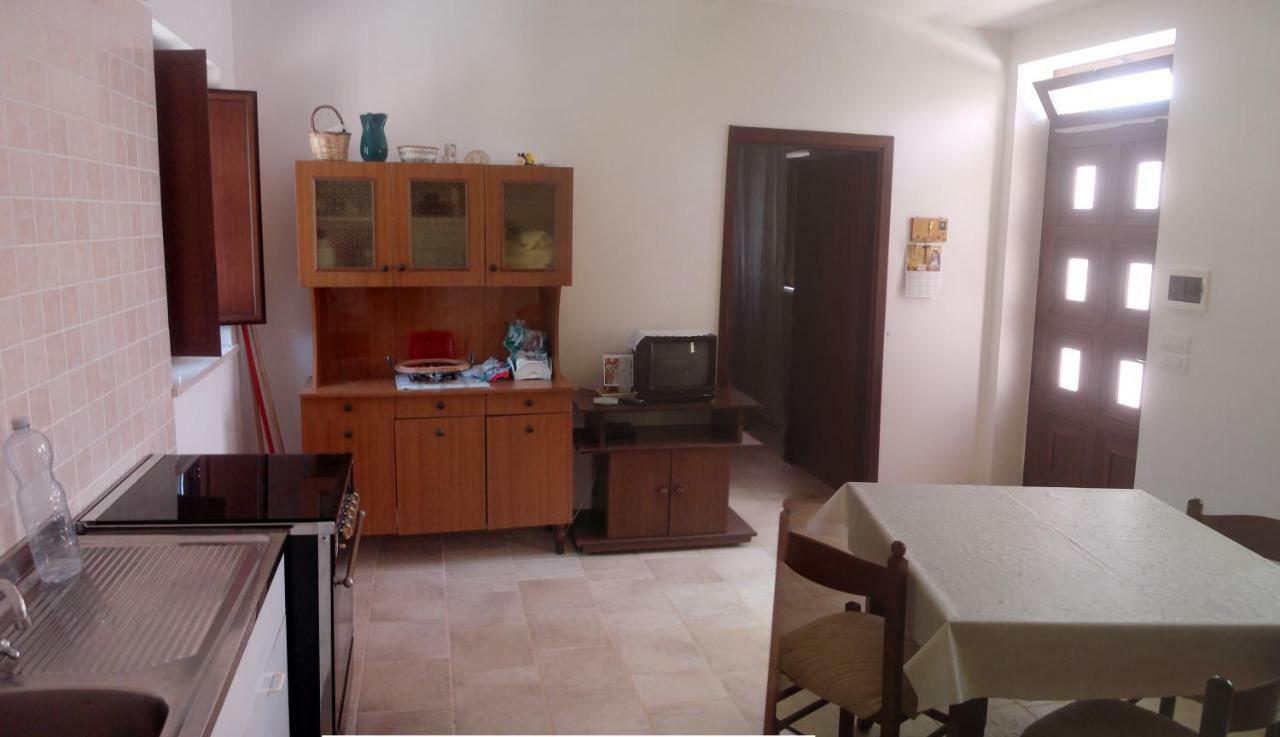 치스테르니노 Trullo Salamina 빌라 외부 사진